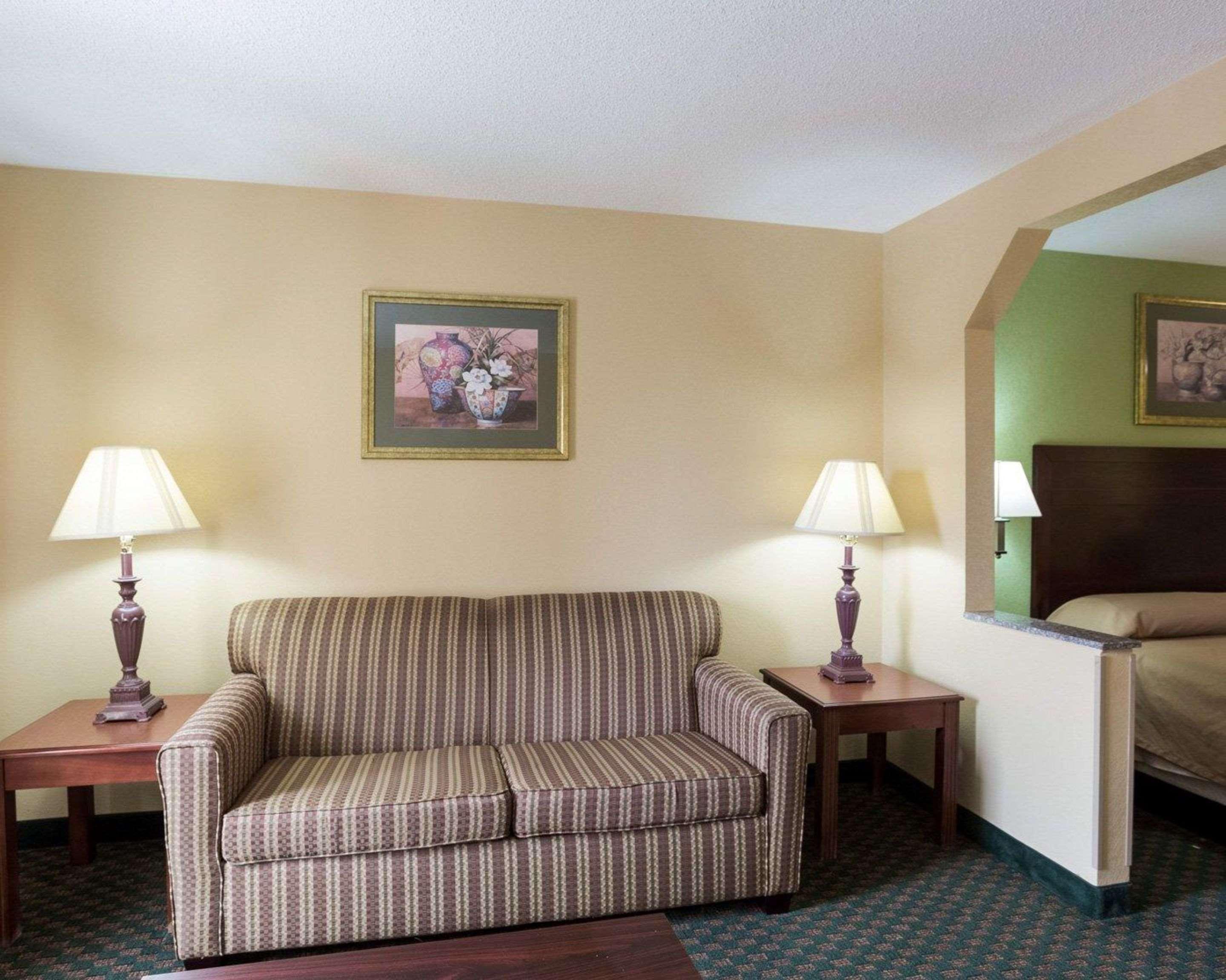 Rodeway Inn & Suites New Orleans Ngoại thất bức ảnh